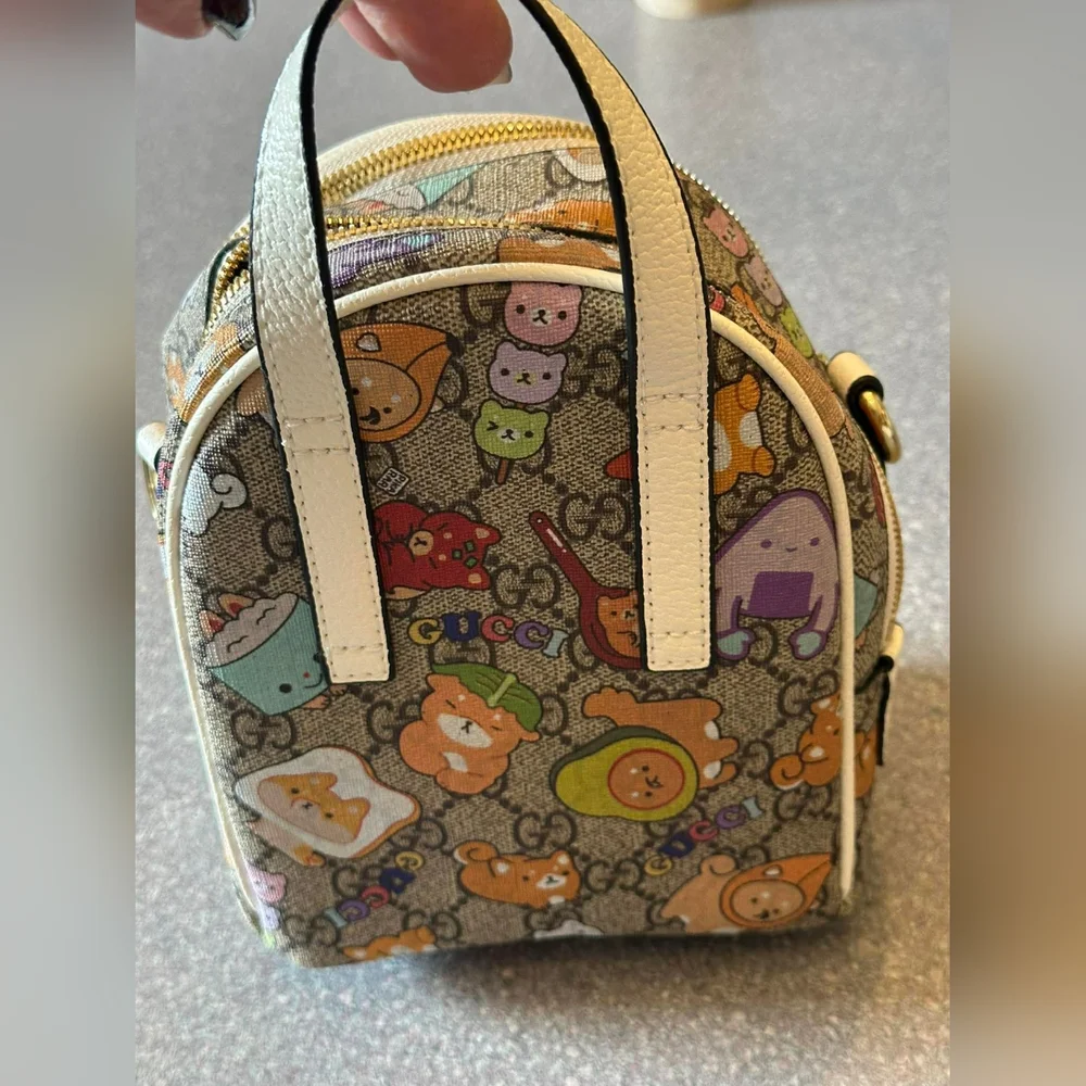 ♡♡♡ Patterned Women's Mini Backpack - Picture 4 of 5